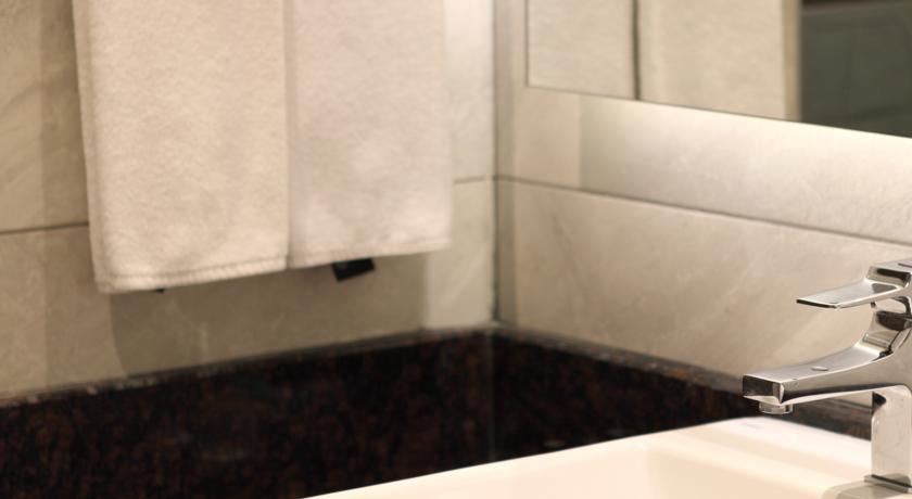 Diamond Elite Hotel & Spa - Adults Only Side Room photo